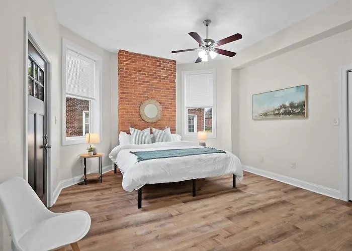 6br Group Retreat W/ Bbq, Game Room, And Parking Apartamento Pittsburgh
