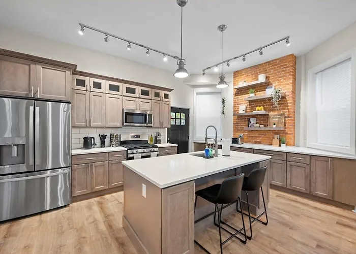 Apartamento 6br Group Retreat W/ Bbq, Game Room, And Parking Pittsburgh