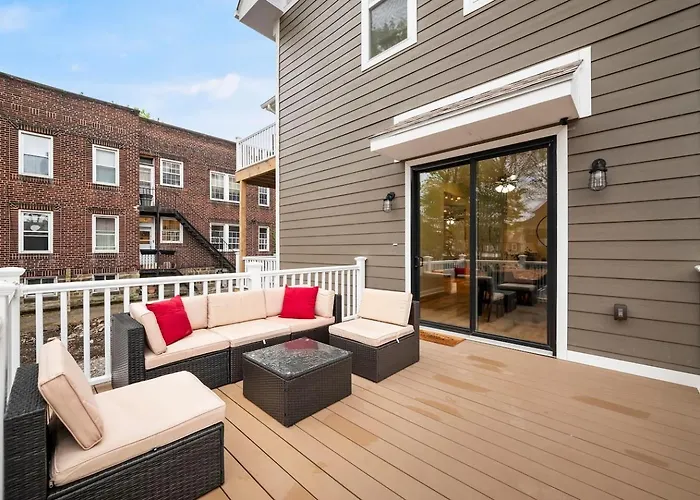 6br Group Retreat W/ Bbq, Game Room, And Parking Apartamento
