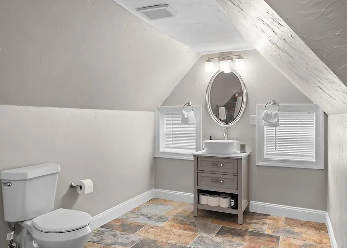 6br Group Retreat W/ Bbq, Game Room, And Parking Pittsburgh