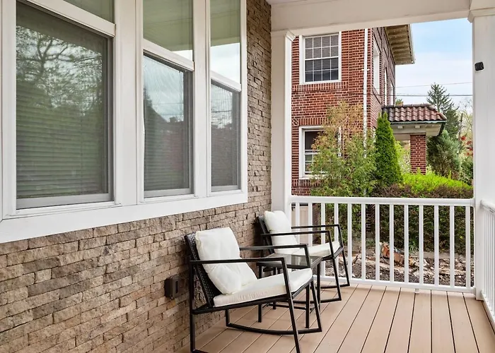 Apartamento 6br Group Retreat W/ Bbq, Game Room, And Parking Pittsburgh